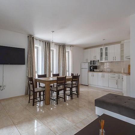 Sea Garden Marina 2 Apartment Varna ภายนอก รูปภาพ