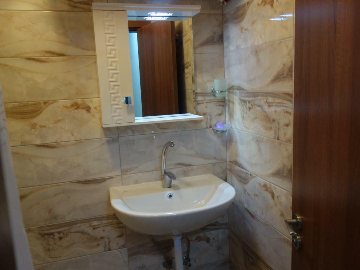 Sea Garden Marina 2 Apartment Varna ภายนอก รูปภาพ